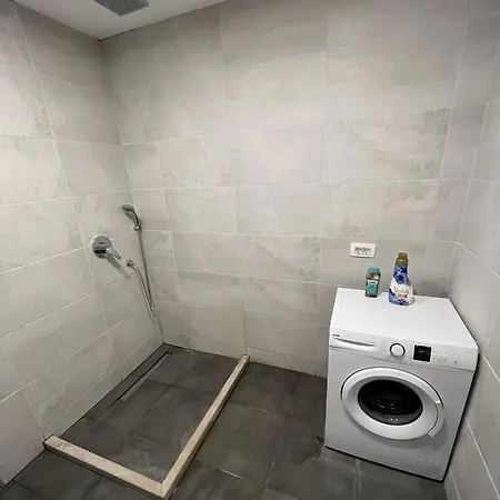 Dvor Apartment